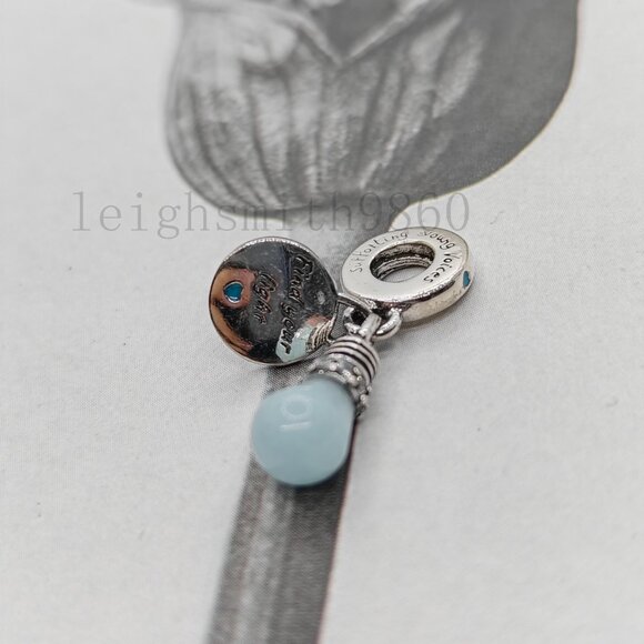 Pandora Glow-in-the-dark Lightbulb Double Dangle Charm - Picture 7 of 8